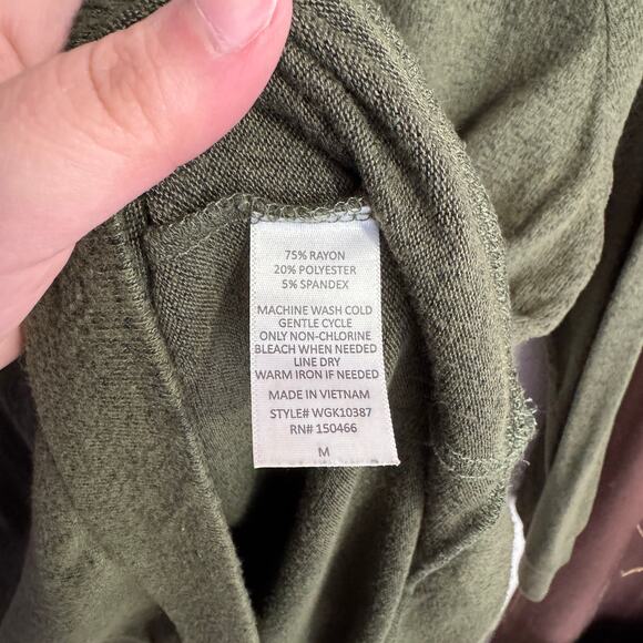 MIX by 41Hawthorn Top Size M Green Long Sleeve Pullover Soft Lightweight Knit - Picture 6 of 10